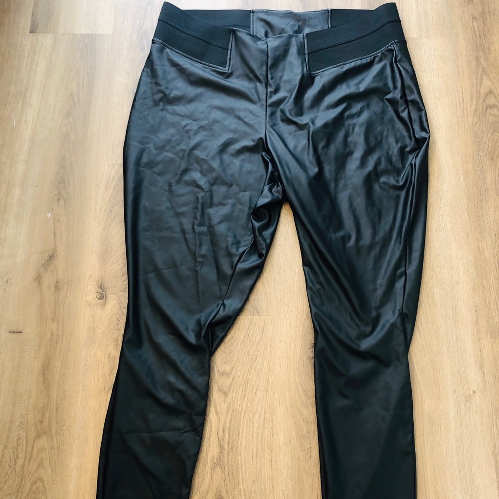Simply Vera Wang faux leather pants